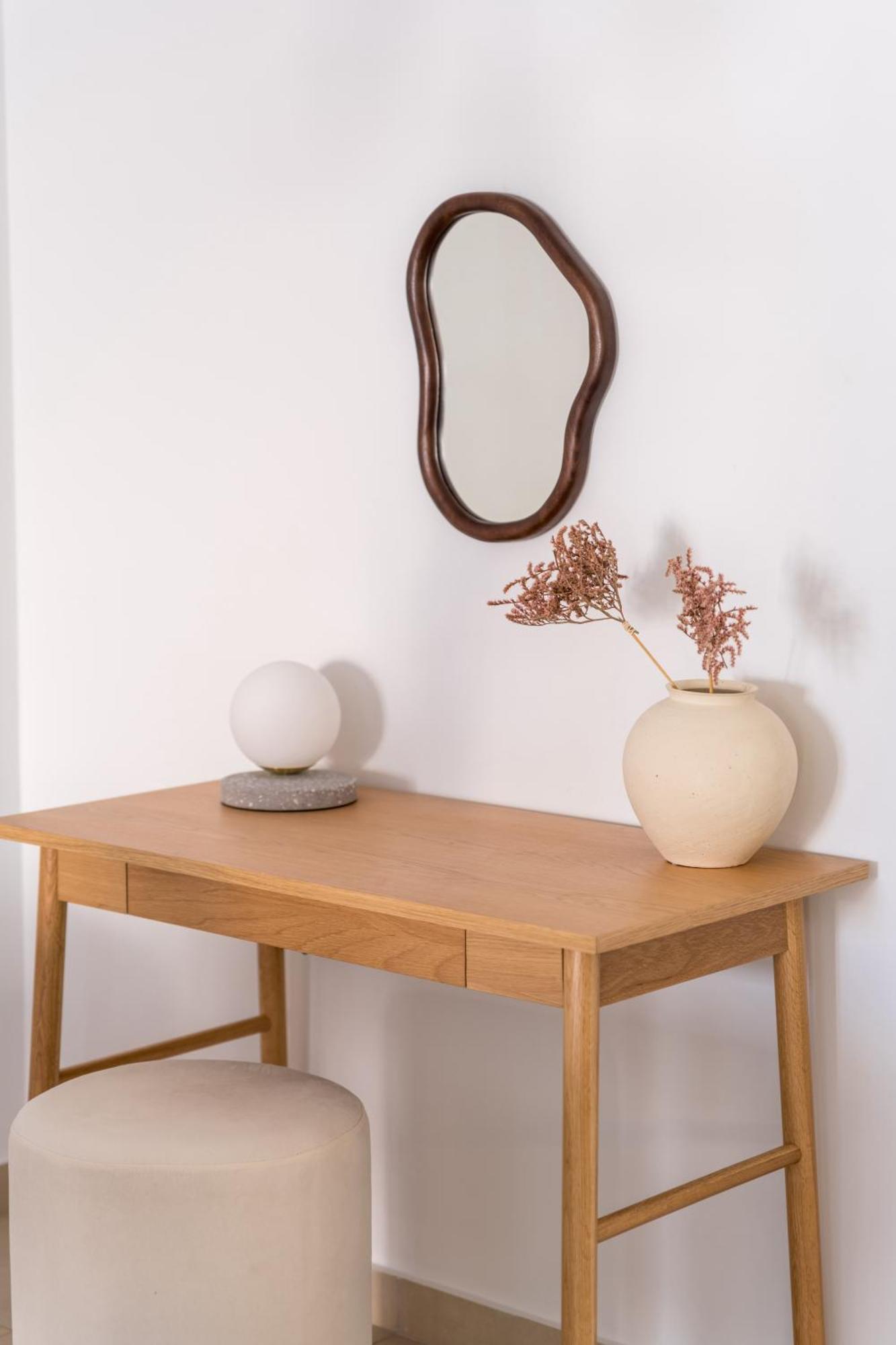 Glistening 2br In Marousi By Upstreet Atene