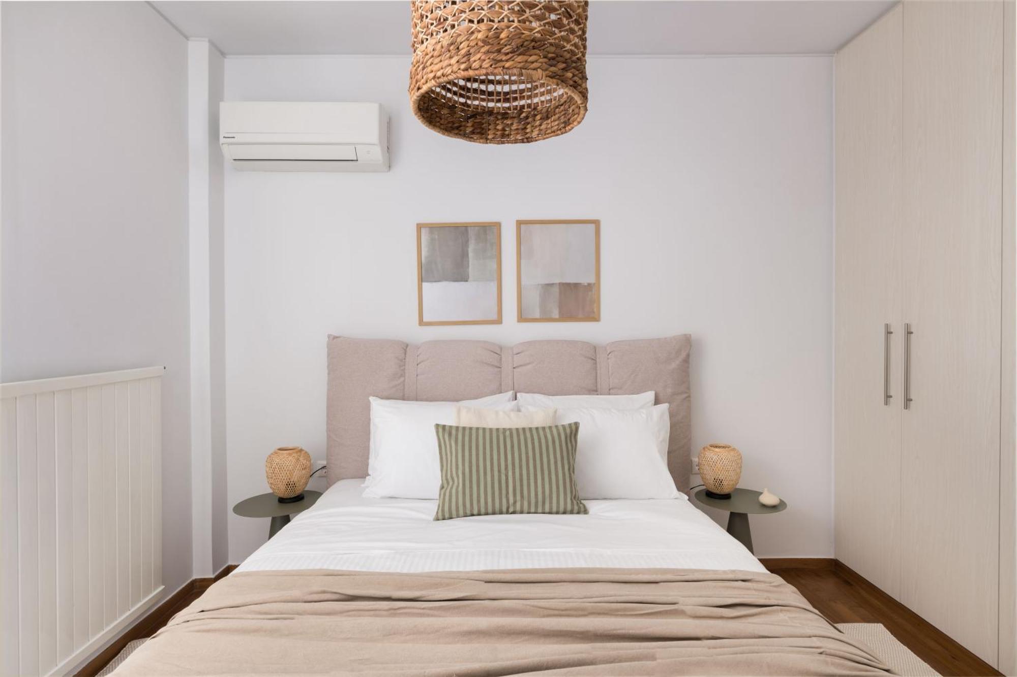Glistening 2br In Marousi By Upstreet
